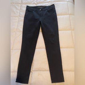Black High Rose Jegging- American eagle outfitters